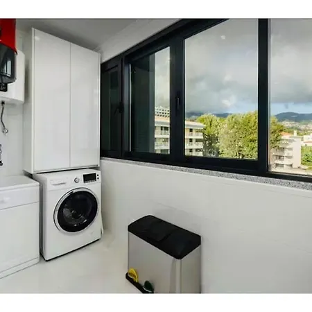 Penthouse With Sea View In Location Lägenhet *