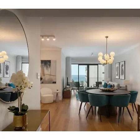 Apartment Penthouse With Sea View In Location Funchal (Madeira)