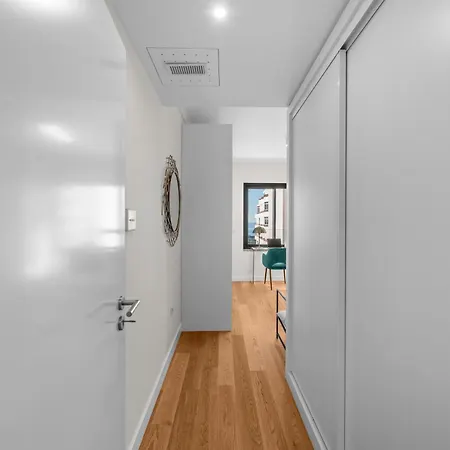 Penthouse With Sea View In Location * Φουνκάλ
