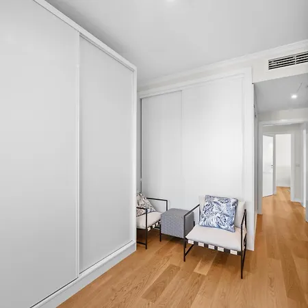 Διαμέρισμα Penthouse With Sea View In Location *
