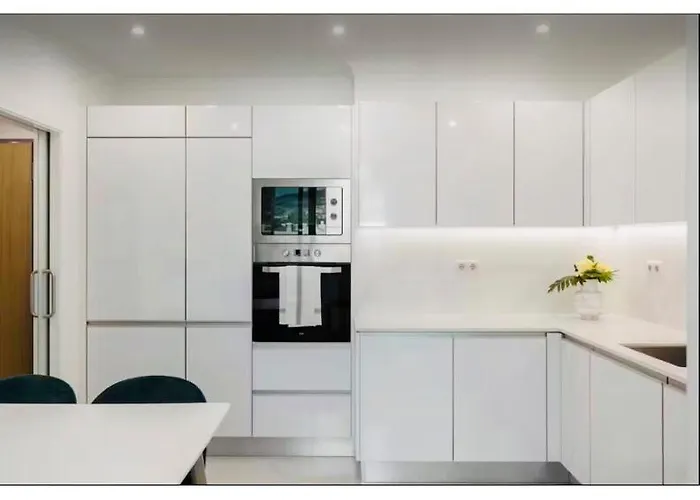 Apartament Penthouse With Sea View In Location *
